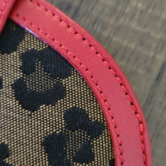 Fendi Leopard/Red Leather Round Wallet - Picture 3 of 15